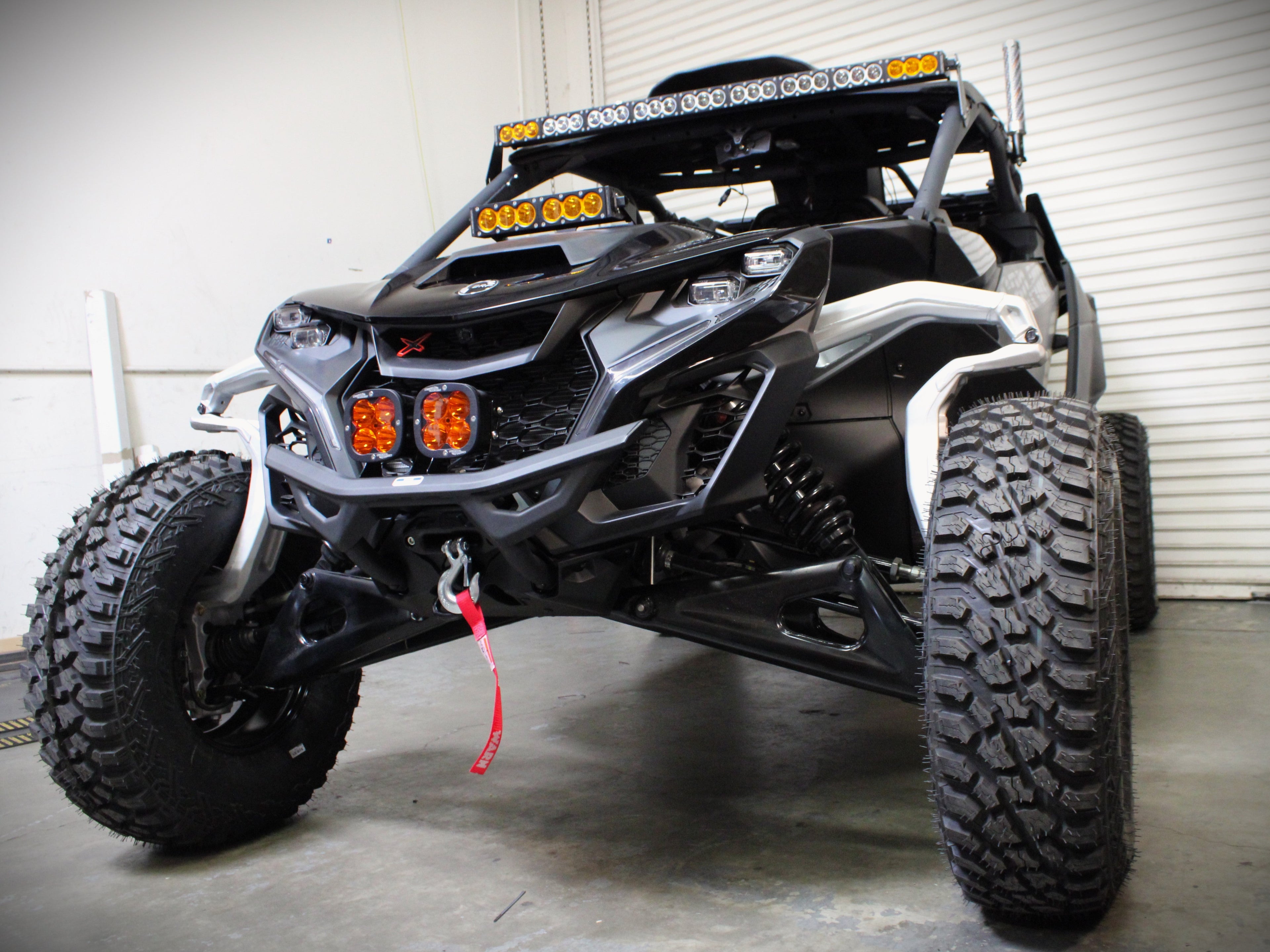 Can-Am Maverick R 50  Bracket